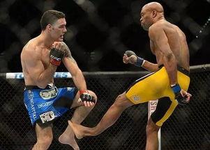 断腿男网红吃瓜视频