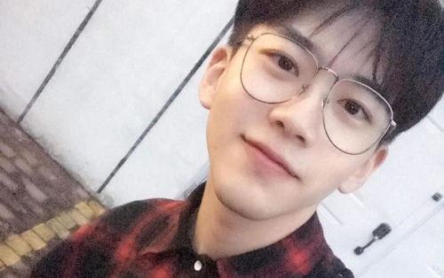 抖音网红吃瓜小友,揭秘娱乐圈幕后故事